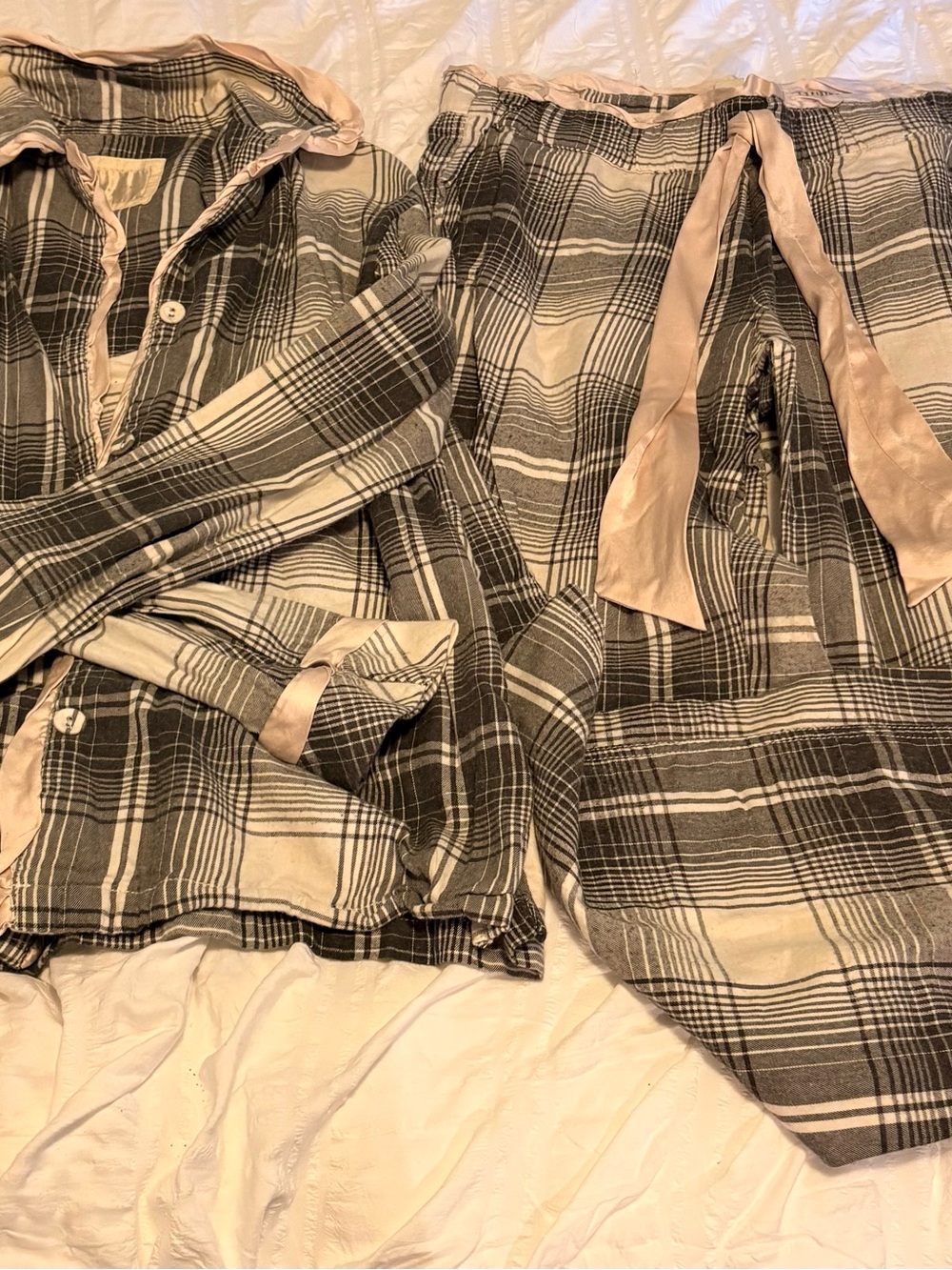 Victoria’s Secret Flannel Pajama Set